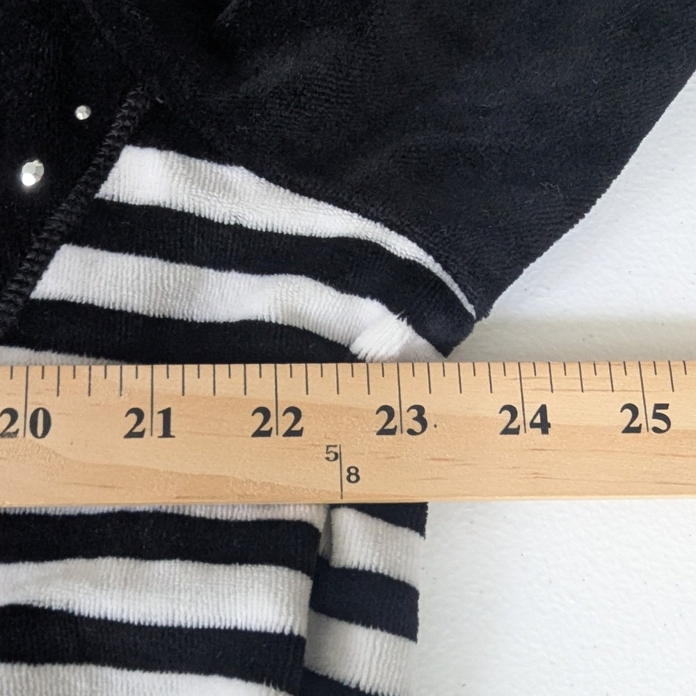 Velour Top Black White Striped Silver Studded 1X Winter Whimsigoth Cozy Soft - Picture 6 of 6